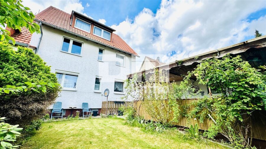 Modernisiertes Zweifamilienhaus mit Maisonettebereich in Panorama Traumlage + Garage / Terrasse - Gartenbereich